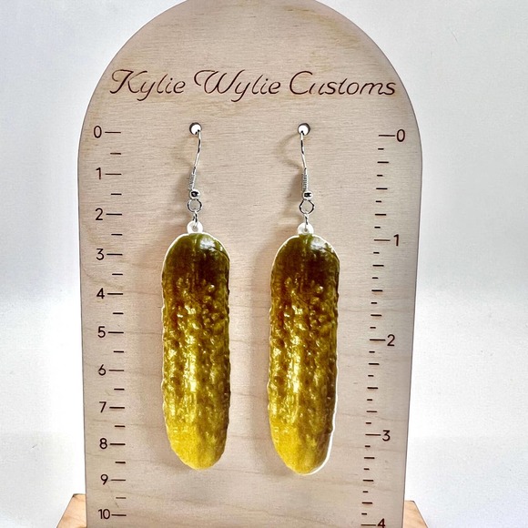 Pickle Earrings - Cucumber Earrings - Food Earrings - Snack Earrings - Picture 8 of 10